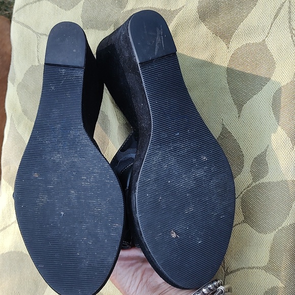 Wedges - Picture 5 of 8